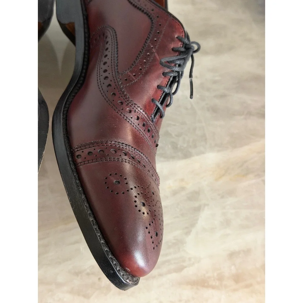 Allen Edmonds Strand Oxford Mens 10.5 D Burgundy Brogue Cap Toe USA